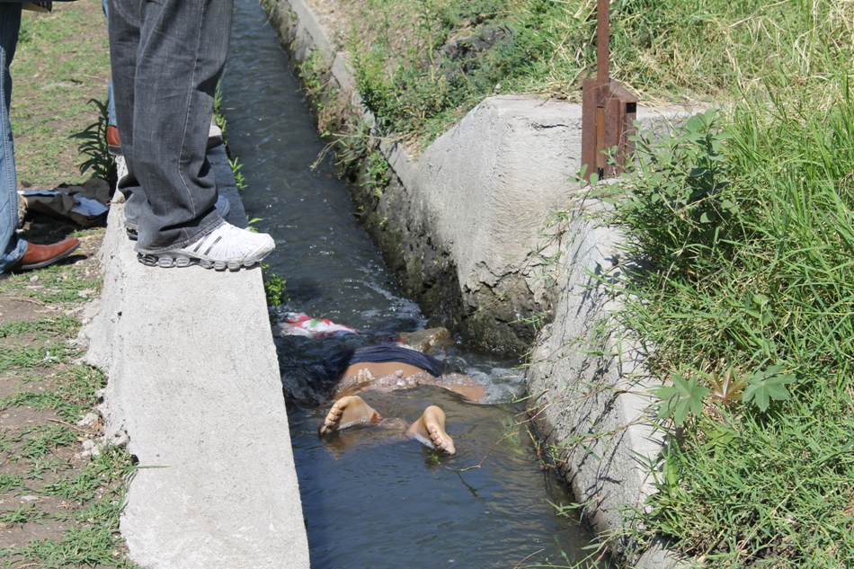 – Muerto Zapata Centro Noticias Zona TPilOZwkXu