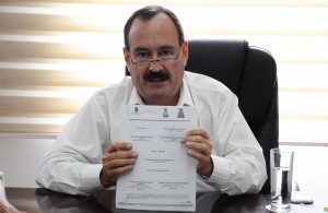 5 Jorge Messeguer, Firma Convenio AGUA