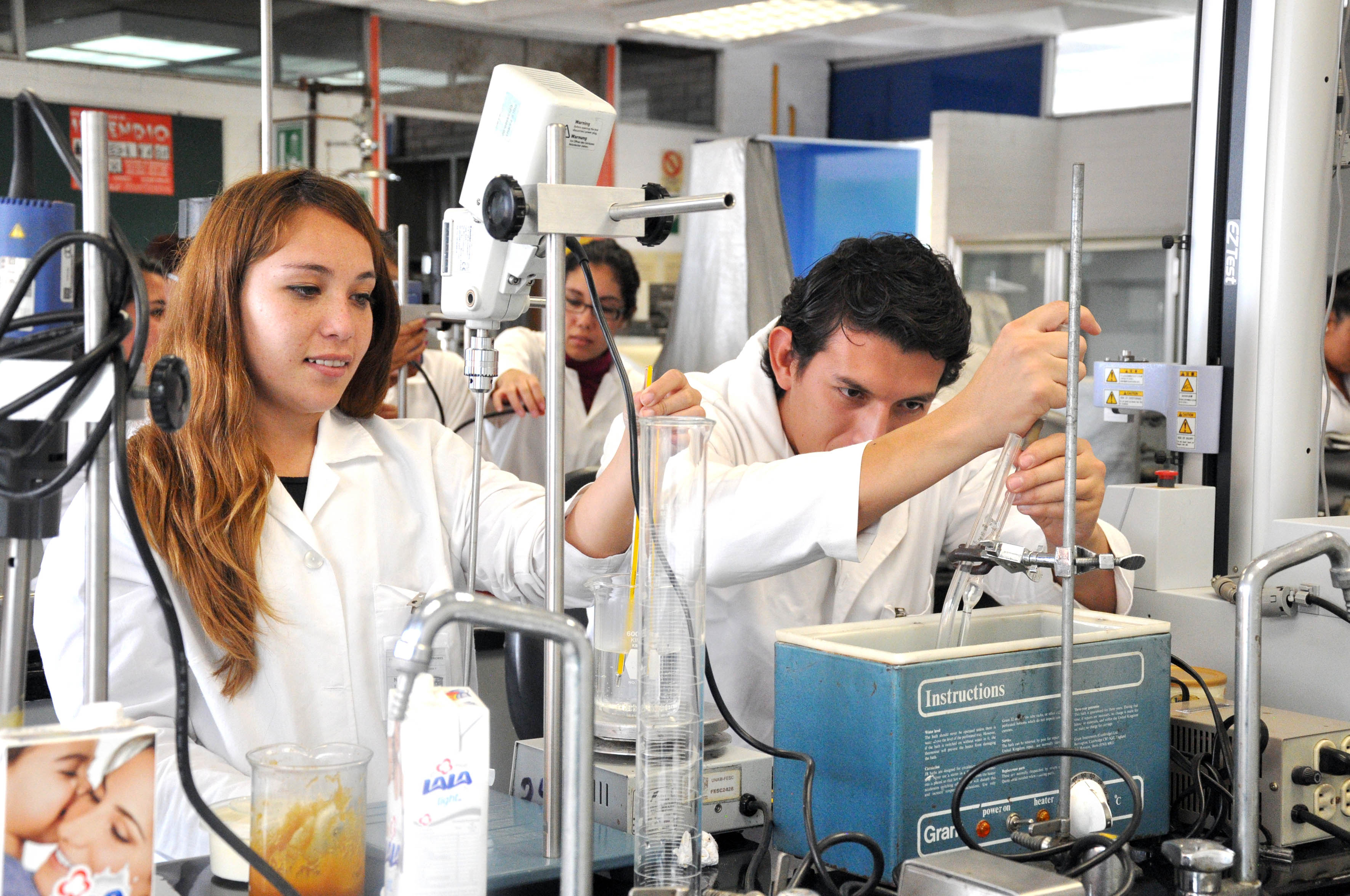 Reacreditan Las Carreras De Ingenieria Quimica Y En Alimentos De