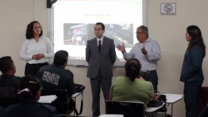  POLICIAL  