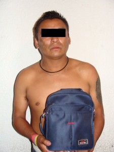 Arturo Barrera Salgado  o Arturo Barrera Sánchez de 33 años