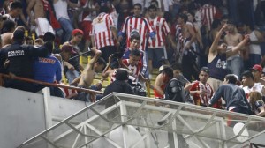 PROHÍBEN VENTA DE BOLETOS A LAS BARRAS DE CHIVAS