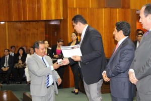 ENTREGA MEDALLA CONGRESO