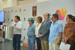 Graco Ramírez,reunión con líderes campesinos, Casa Morelos, Julio, 2014 (6)