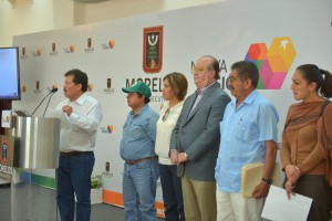 Graco Ramírez,reunión con líderes campesinos, Casa Morelos, Julio, 2014 (6)