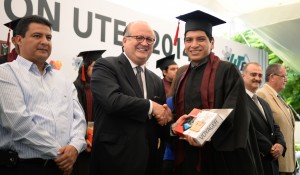 Graco Ramírez-Graduación UTEZ (7)