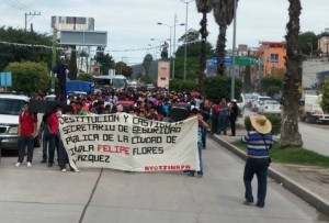 Normal_de_Ayitzinapa-marcha_normalistas_Ayotzinapa-normalistas_desaparecidos_MILIMA20140929_0155_8