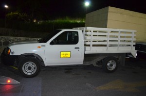 camioneta Nissan Estaquitas color blanco (1)