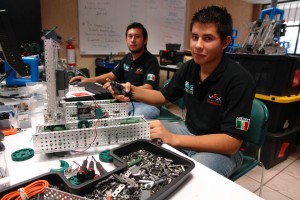 UTEZ-CONGRESO DE AUTOMATIZACIÓN Y ROBÓTICA (1)
