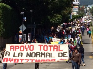 ayotzinapa (1)