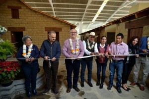 09 Graco Ramírez, inauguración Mercado Hueyapan, Diciembre, 2014 (2)0K4600