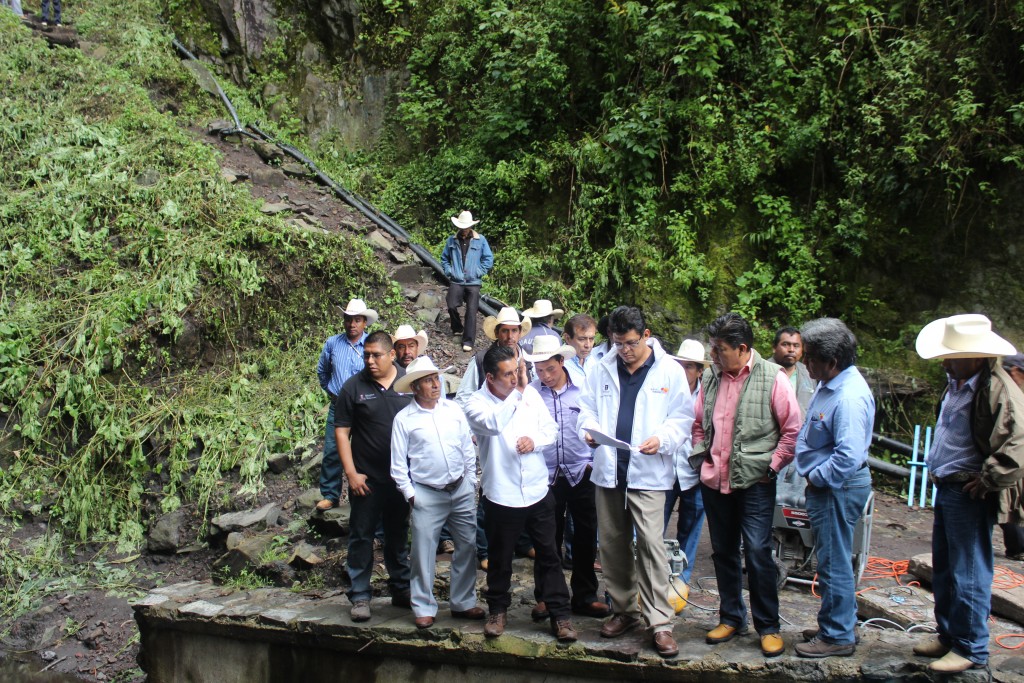 MEJORA DISTRIBUCIÓN DE AGUA PARA RIEGO EN HUEYAPAN (5)