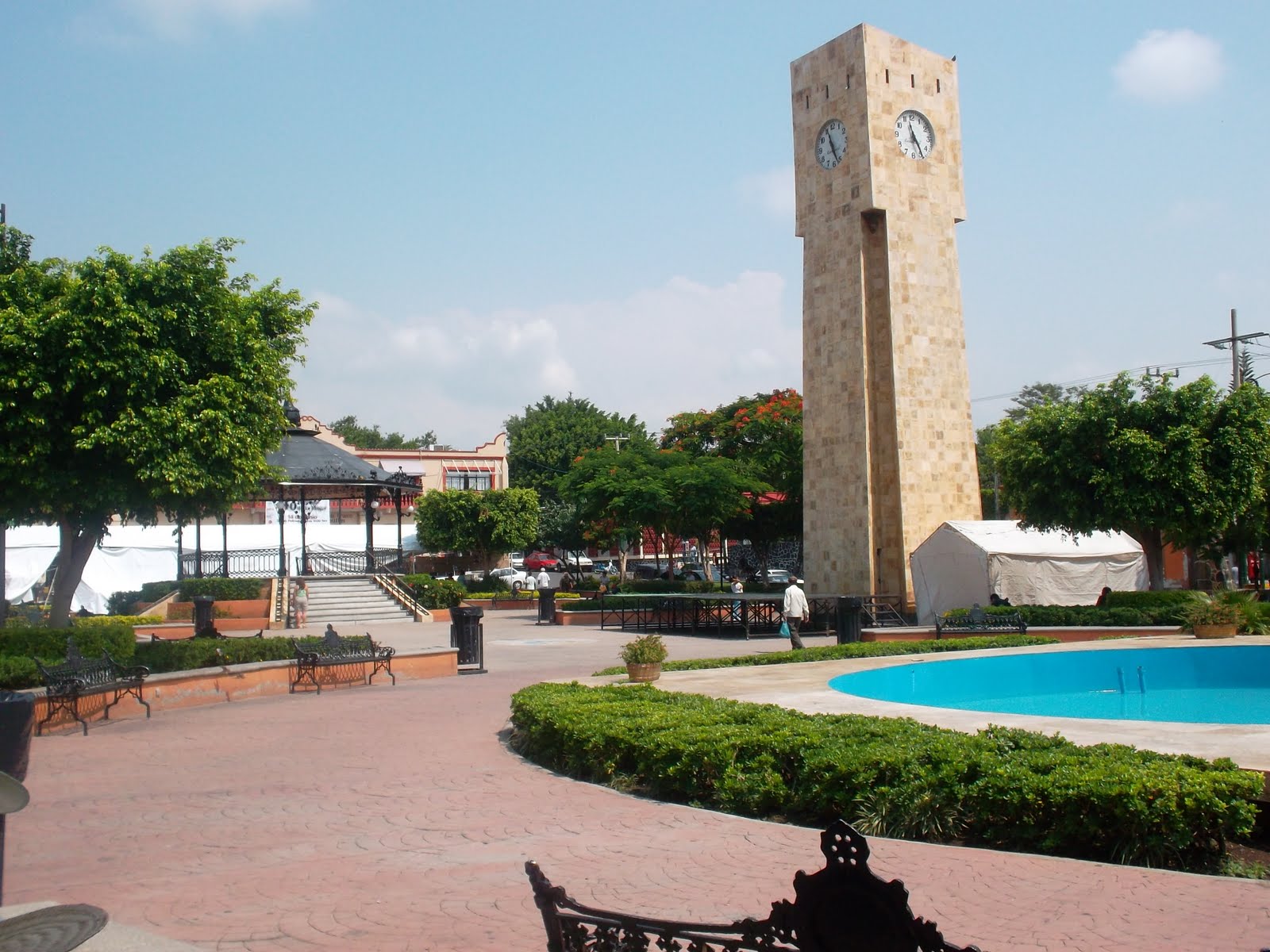 Ciudades del mundo (A a la Z) - Página 5 El_Reloj_de_Jiutepec_Morelos.