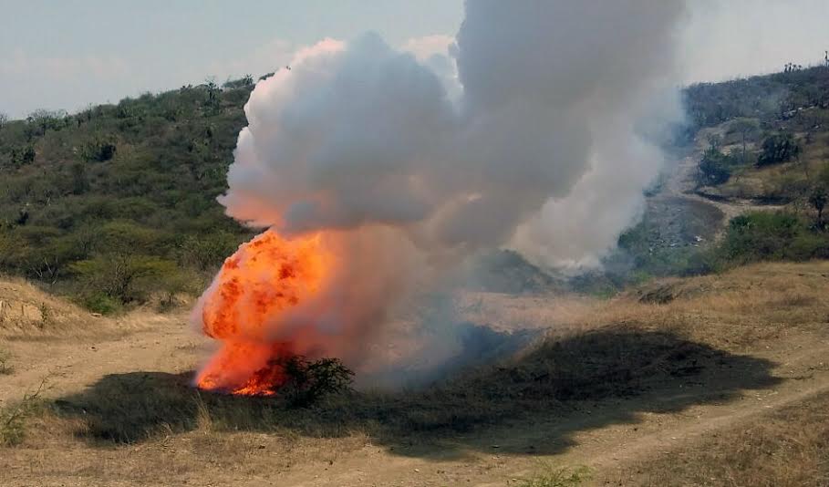 PGR DETRUYE POLVORA 2