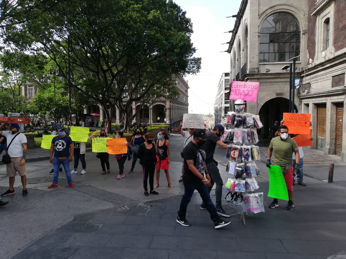 Se enfrentan autoridades y ambulantes en el centro de Cuernavaca, el ...
